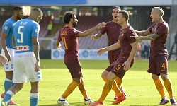 Napoli-Roma: doppietta e prestazione super per Dzeko